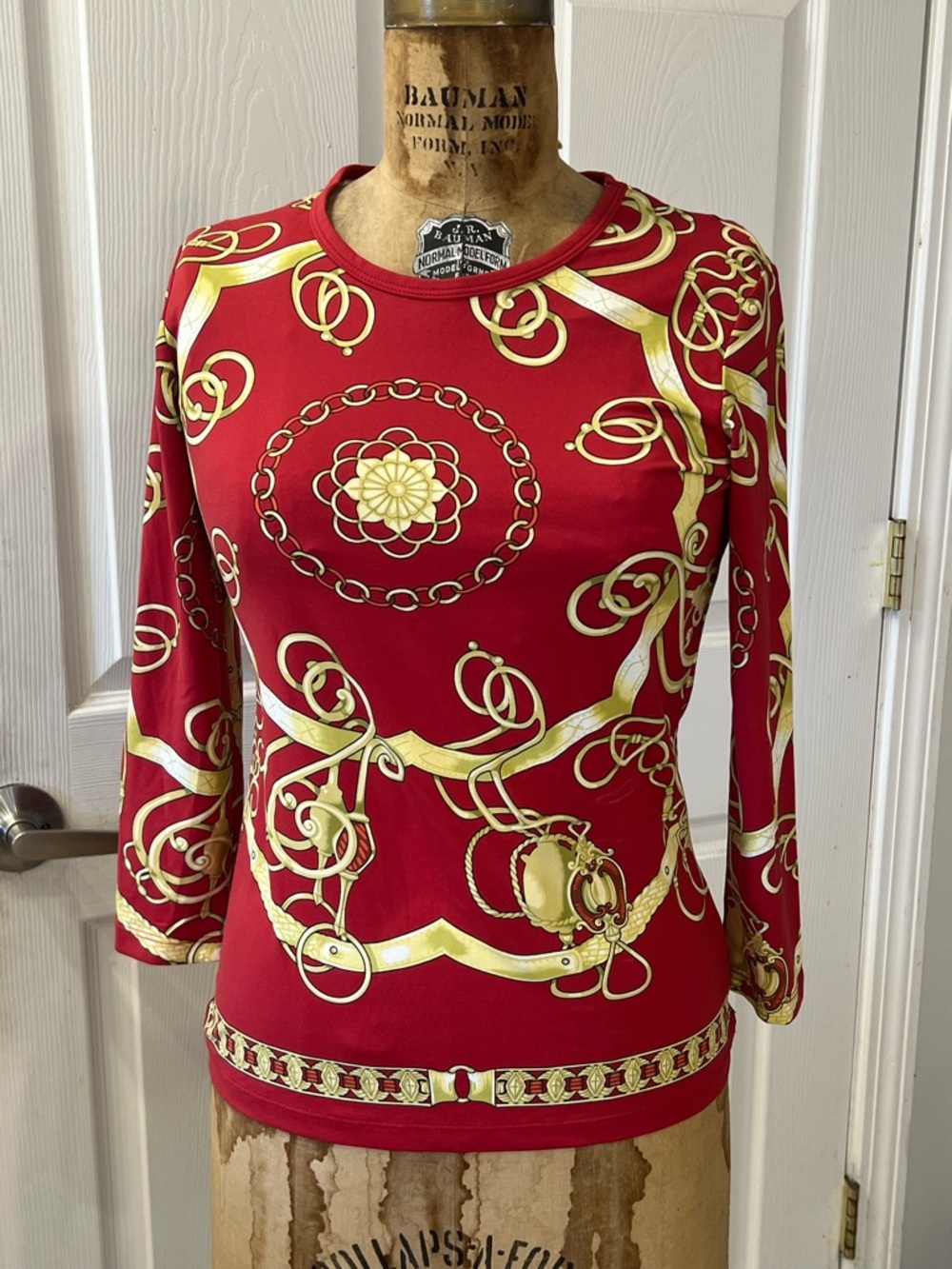 J. McLaughlin Pink and Red Trimmed Top with Gold Label